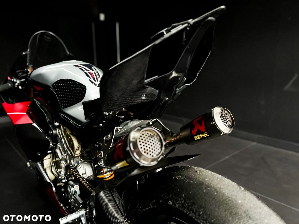 Ducati Panigale V4R - 16