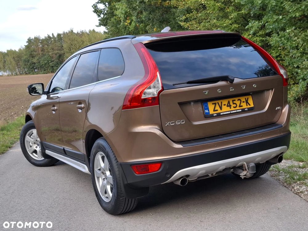 Volvo XC 60 T6 AWD RDesign - 5