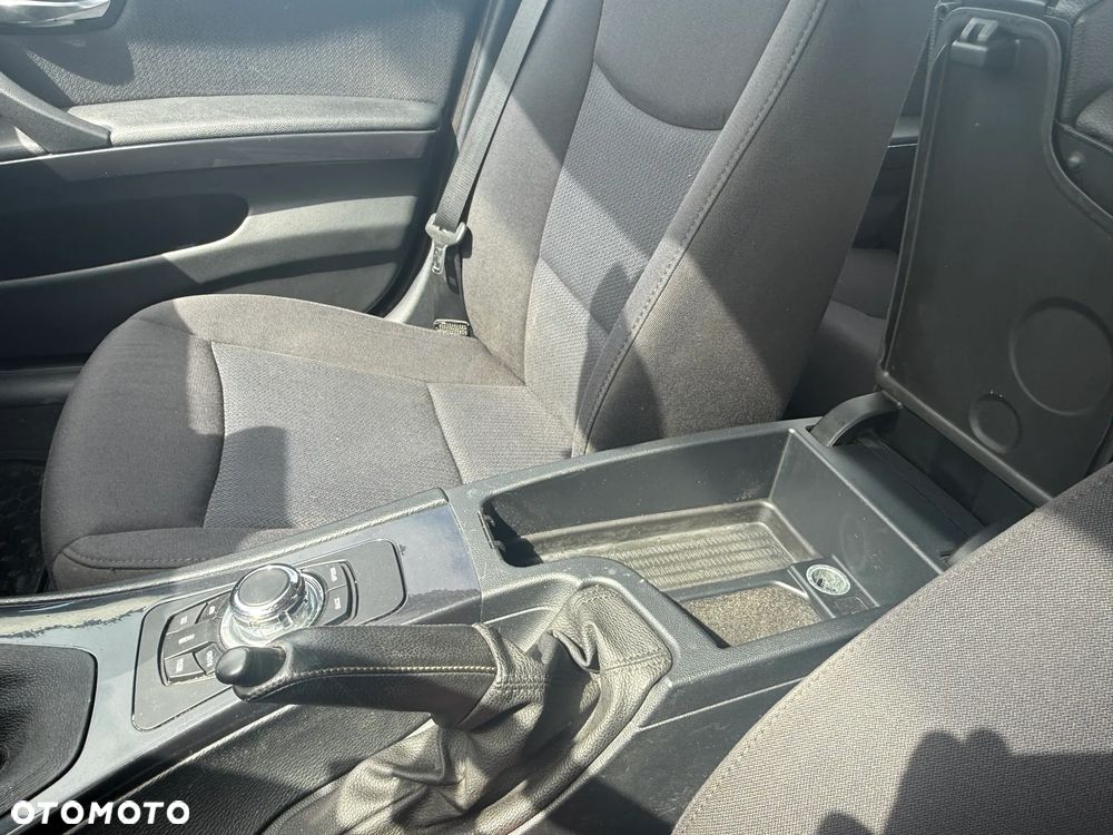 BMW Seria 3 - 12