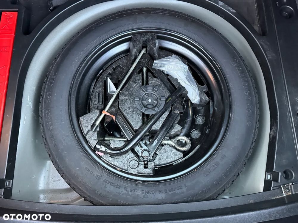 Volvo V40 - 30