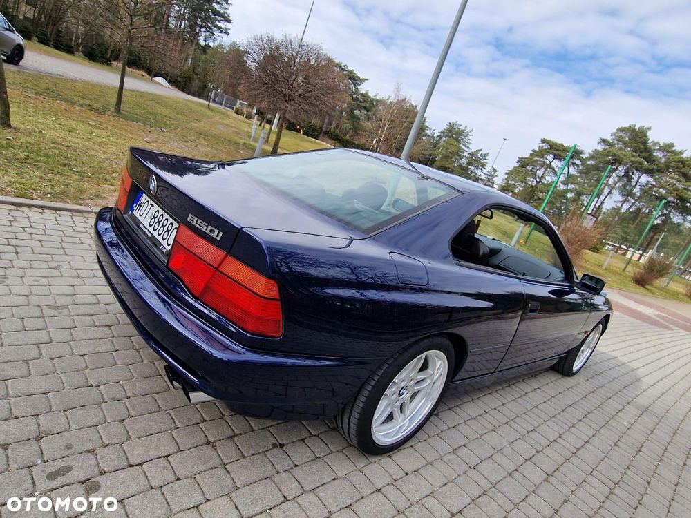 BMW Seria 8 - 8