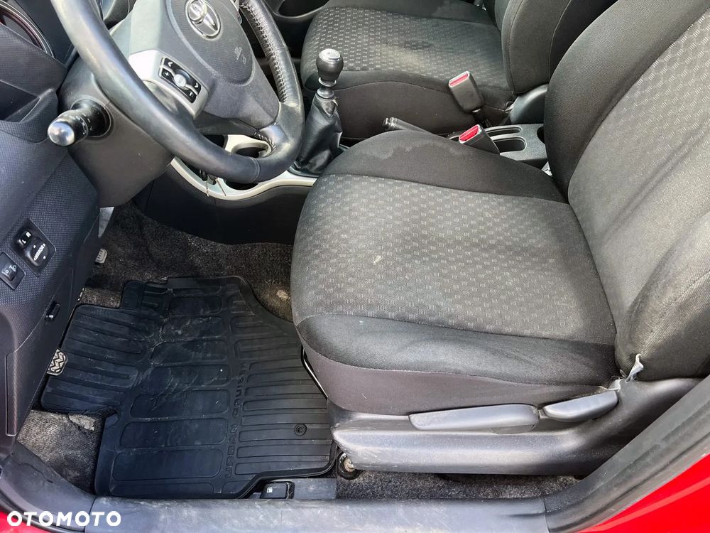 Toyota Urban Cruiser 1.33 Luna - 22