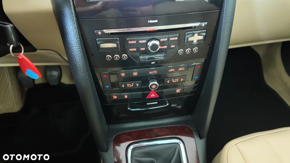 Peugeot 407 1.6 HDi Presence - 25