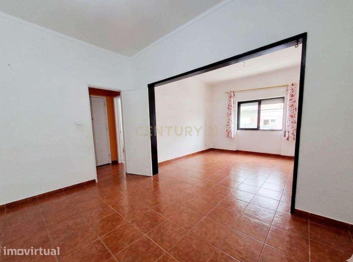Apartamento T2 com 79m2, R/C na Baixa da Banheira - Grande imagem: 4/8