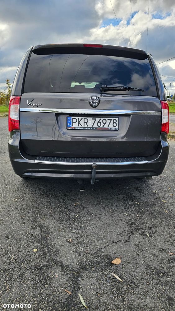 Lancia Voyager 2.8 Multijet 16v Platinum - 8