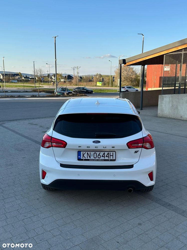 Ford Focus 1.5 TDCi Trend Sport - 11