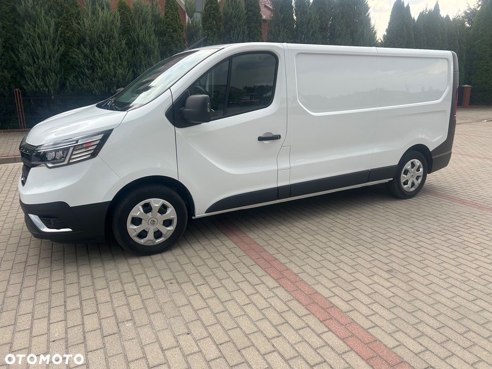 Renault Trafic - 16