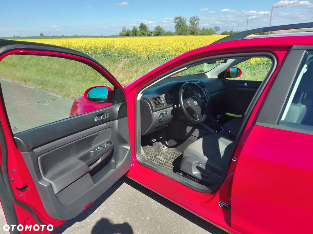 Volkswagen Golf 1.9 TDI DPF Trendline - 9