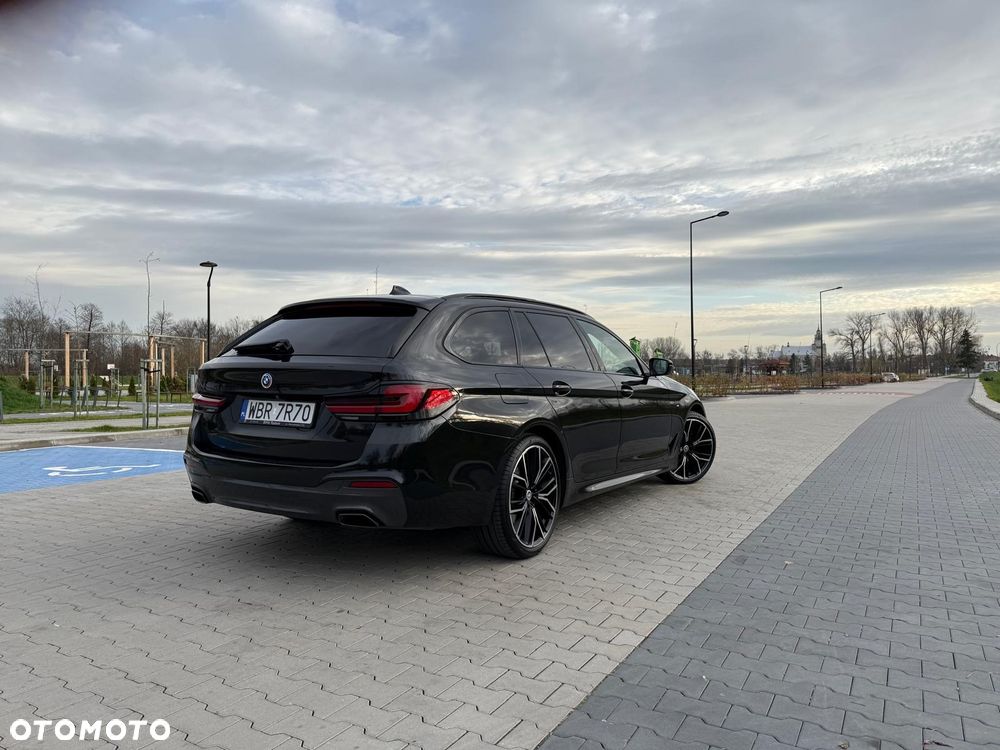 BMW Seria 5 530d xDrive M Sport sport - 13