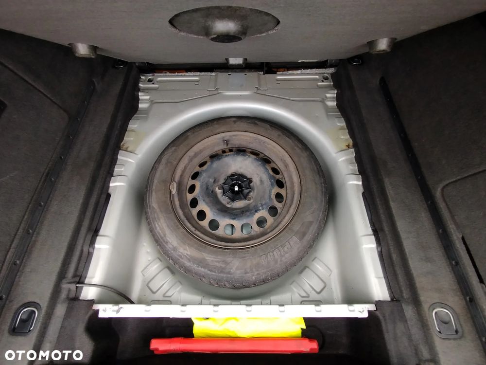 Opel Vectra 1.9 CDTI Automatik Business - 31