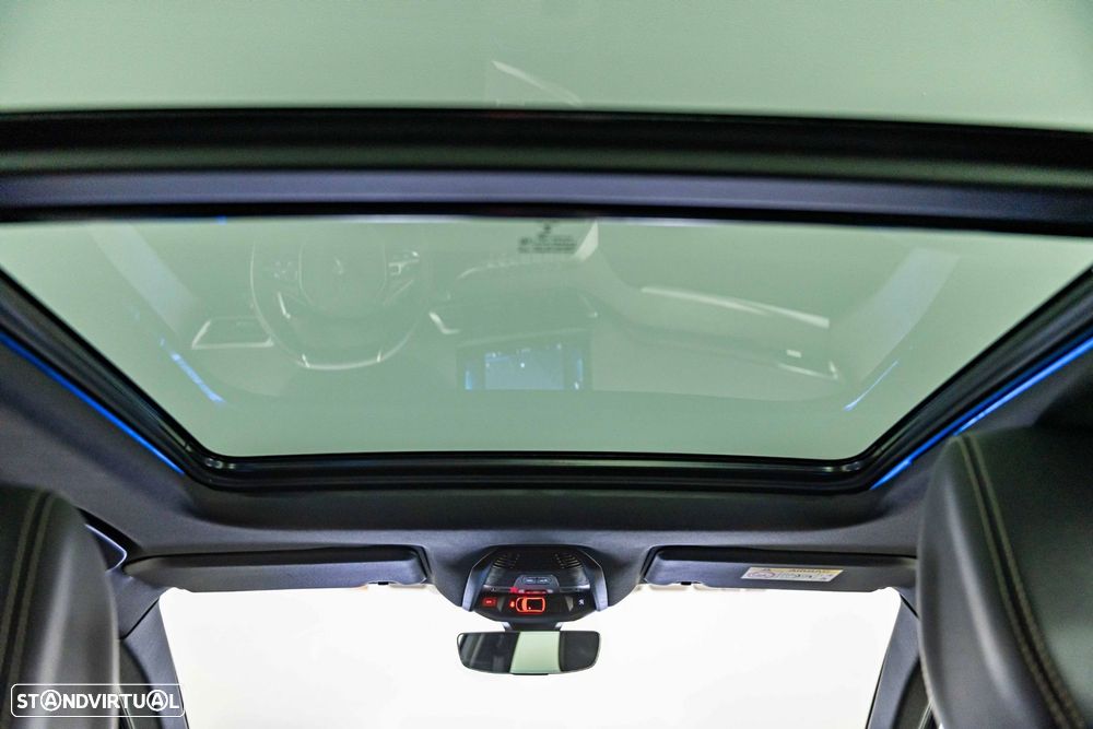 Peugeot 3008 1.6 Hybrid GT e-EAT8 - 26