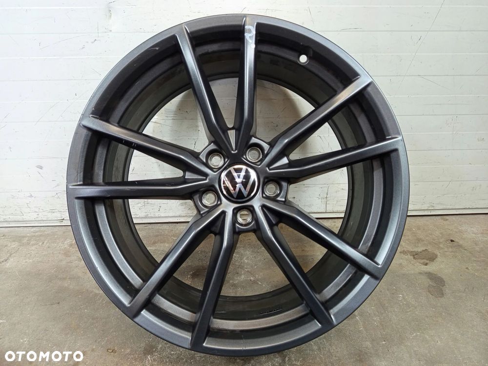 FELGA VW PASSAT 3G 3G0 PRETORIA 3G0601025 BH 19” 19 8J ET44 5X112 - 1