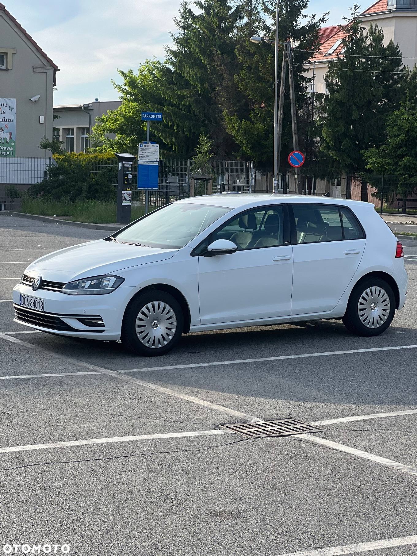 Volkswagen Golf 1.0 TSI (BlueMotion Technology) Comfortline - 3