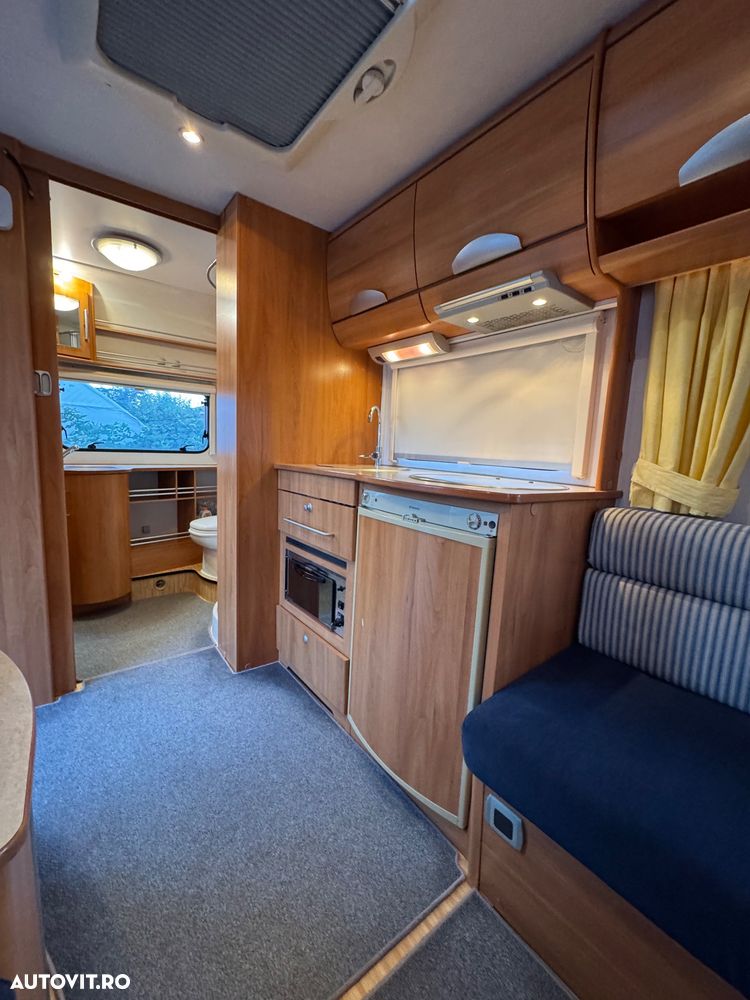 Hymer-Eriba Nova 470 montana - 10