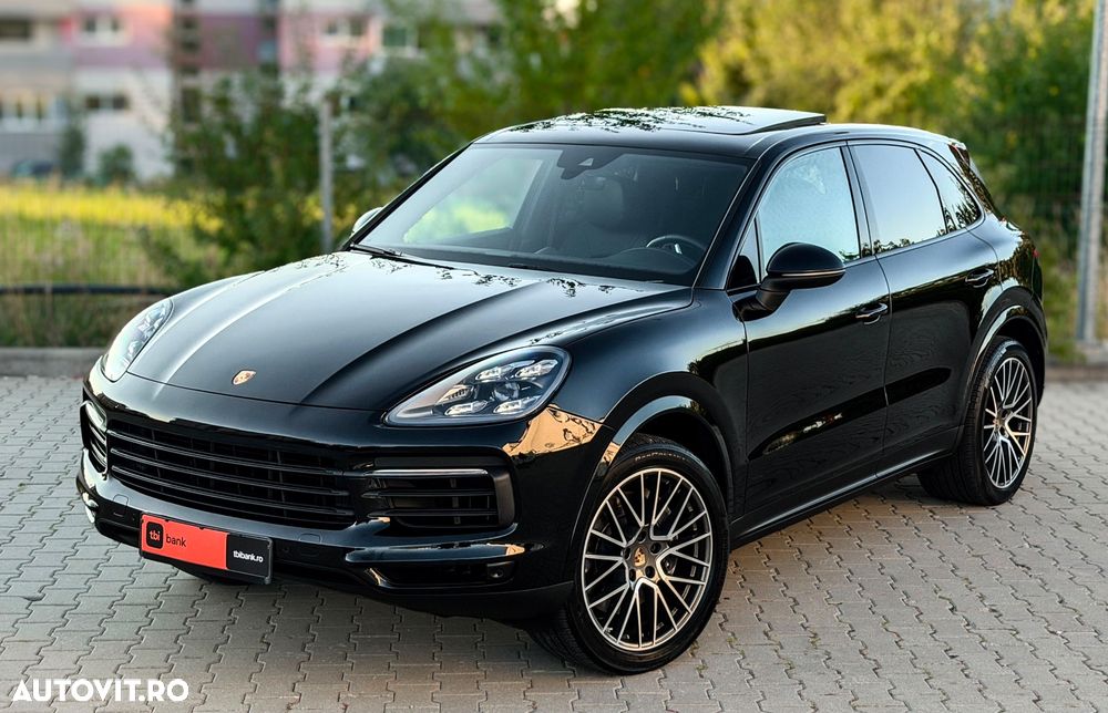 Porsche Cayenne Standard - 2