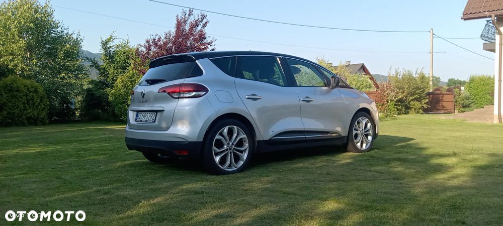 Renault Scenic - 10