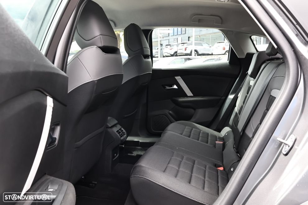 Citroën e-C4 50 kWh Plus - 18