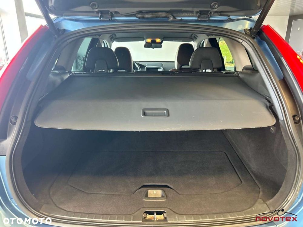 Volvo XC 60 D3 Geartronic Summum - 30