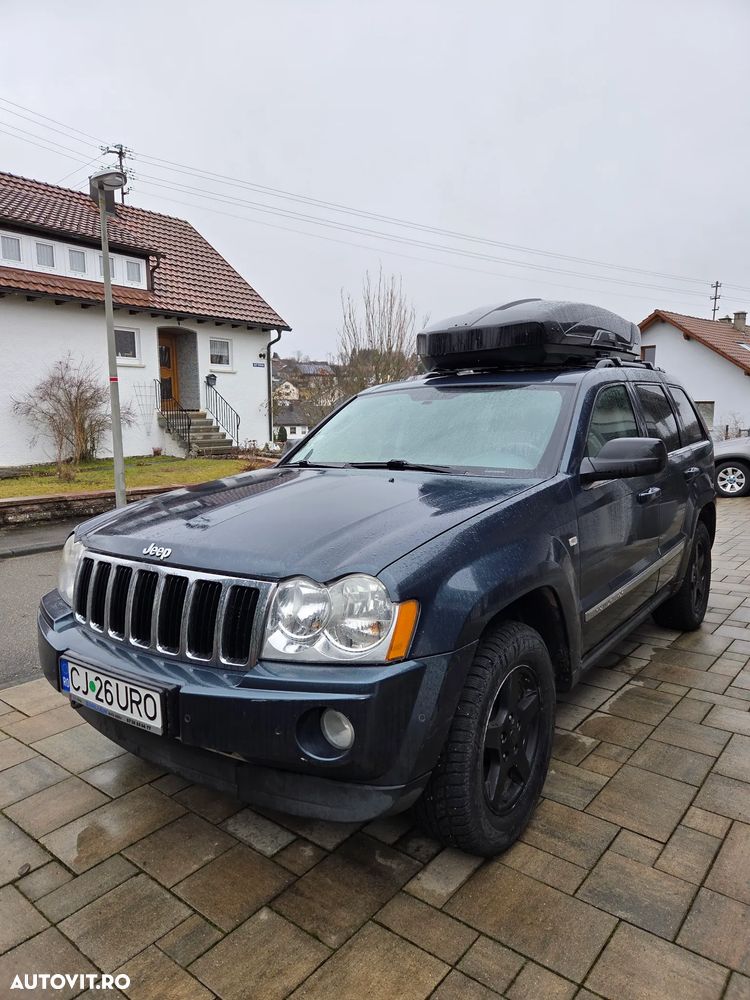 Jeep Grand Cherokee - 1