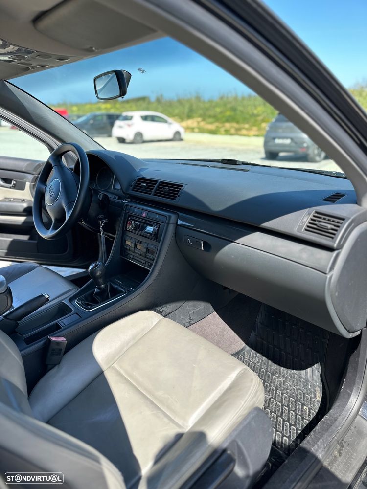 Audi A4 Avant 1.9 TDI m5 - 17