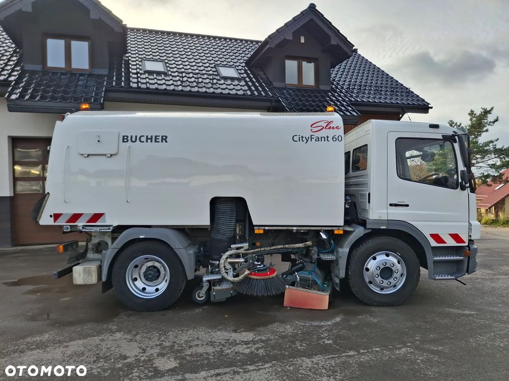 Mercedes-Benz Atego 1524 Zamiatarka BUCHER CityFant 60 2 Silniki Tylna Oś Na Poduszkach Zamiatarka Uliczna Sprzątanie Zamiatanie - 10