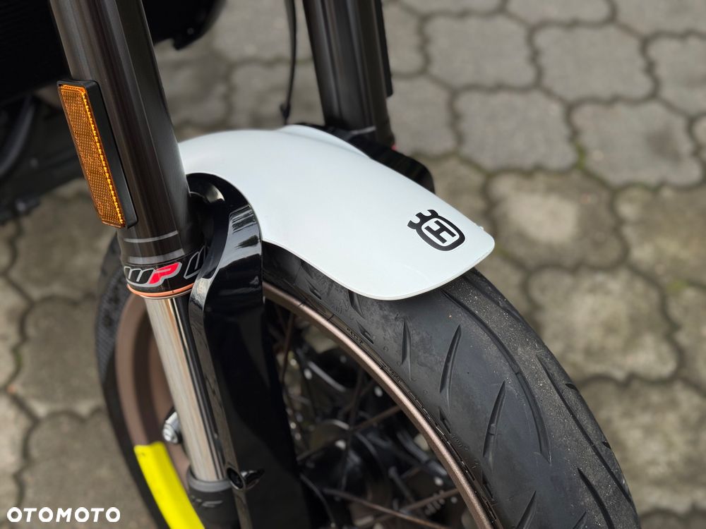 Husqvarna Vitpilen - 10