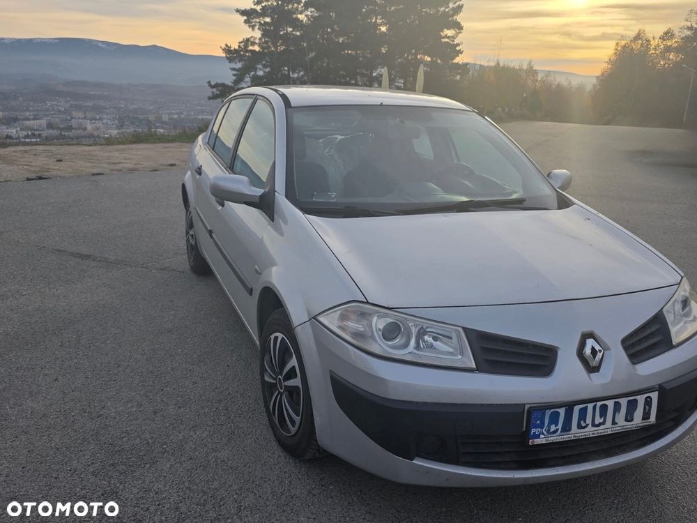 Renault Megane - 2