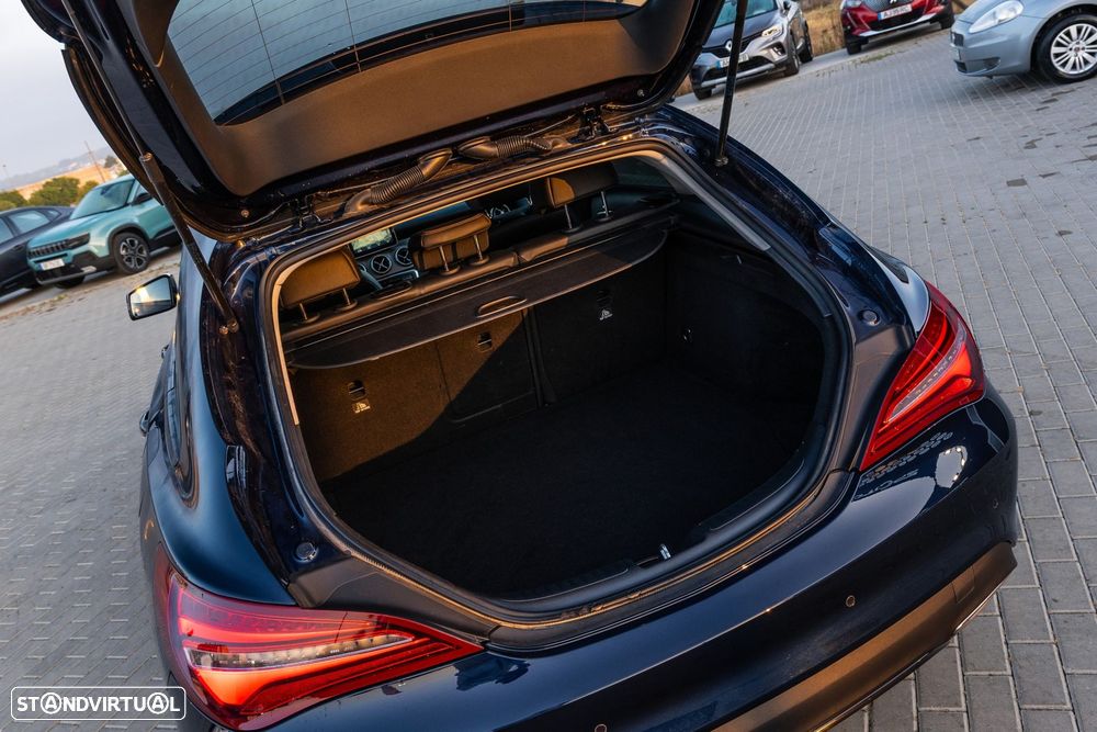 Mercedes-Benz CLA 200 d Shooting Brake Urban Aut. - 10