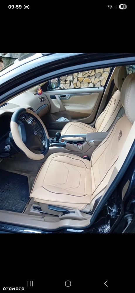 Volvo XC 70 D5 AWD Momentum - 3
