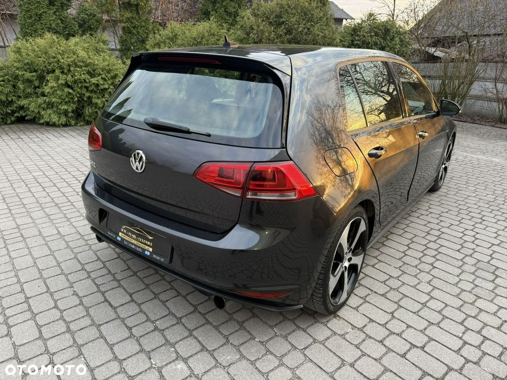 Volkswagen Golf 2.0 TSI BMT GTI Performance DSG - 12