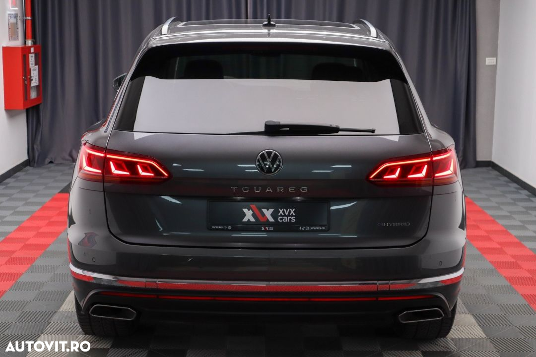 Volkswagen Touareg 3.0 V6 e-Hybrid 4Motion Aut. Elegance - 17