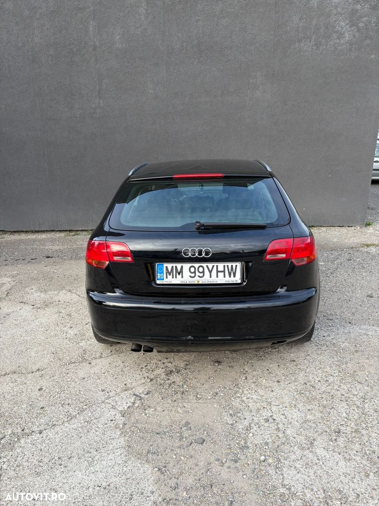 Audi A3 1.9 TDI Sportback Ambition - 2