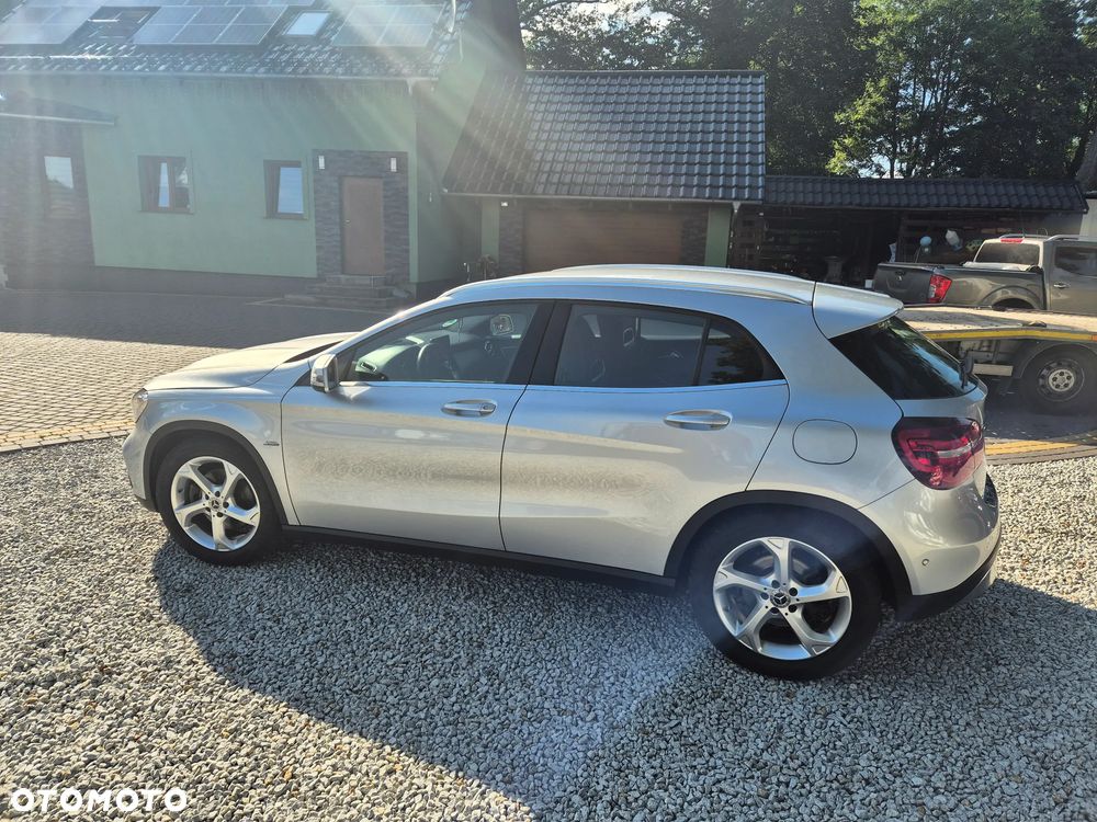 Mercedes-Benz GLA 220 4-Matic Style - 7