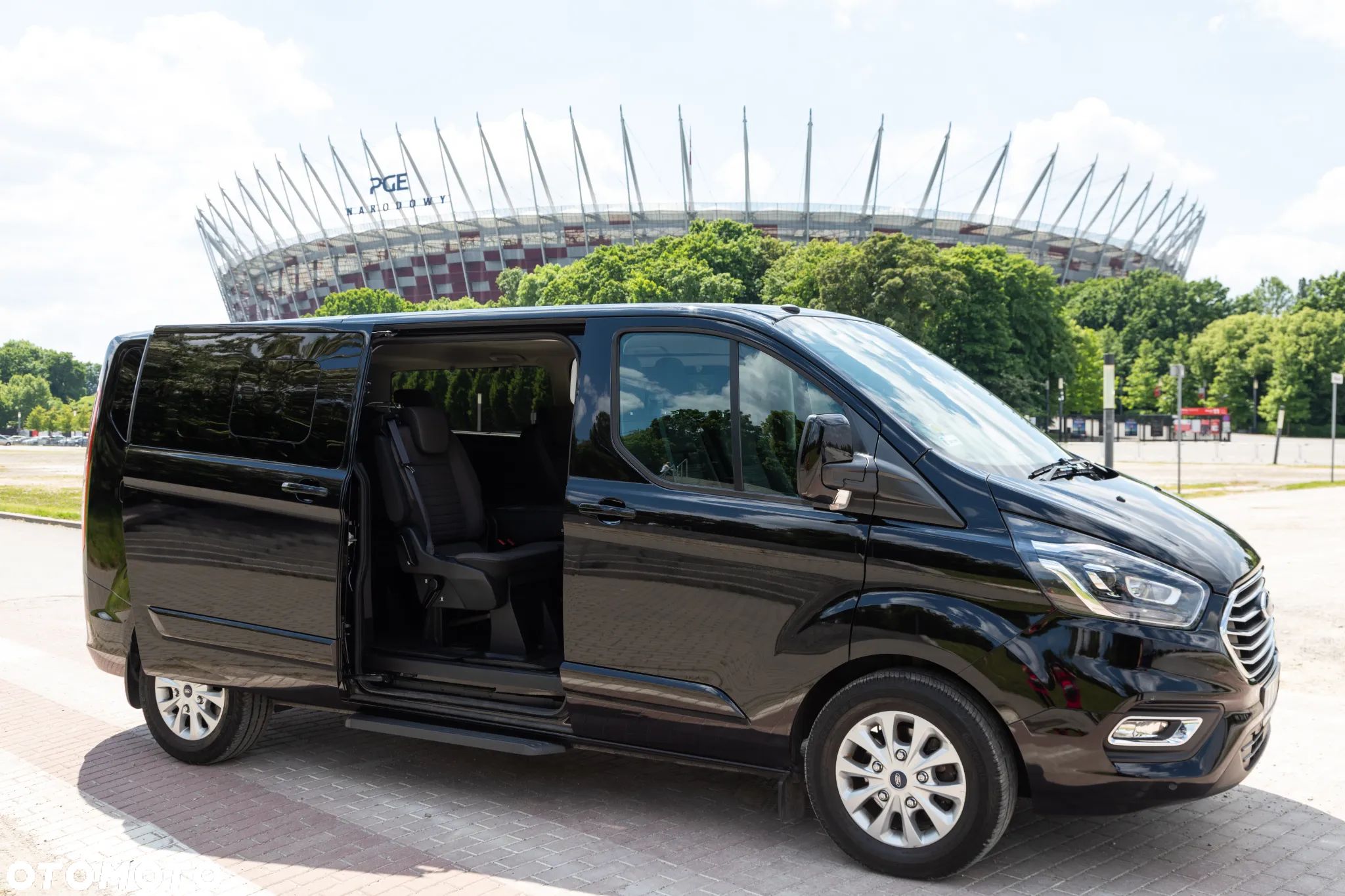 Ford Tourneo Custom 2.0 TDCi L2 Titanium SelectShift - 1