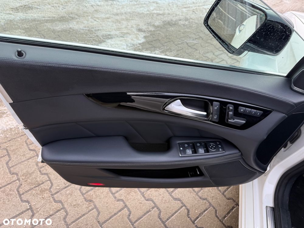 Mercedes-Benz CLS 350 CDI DPF 4Matic BlueEFFICIENCY 7G-TRONIC Edition 1 - 10