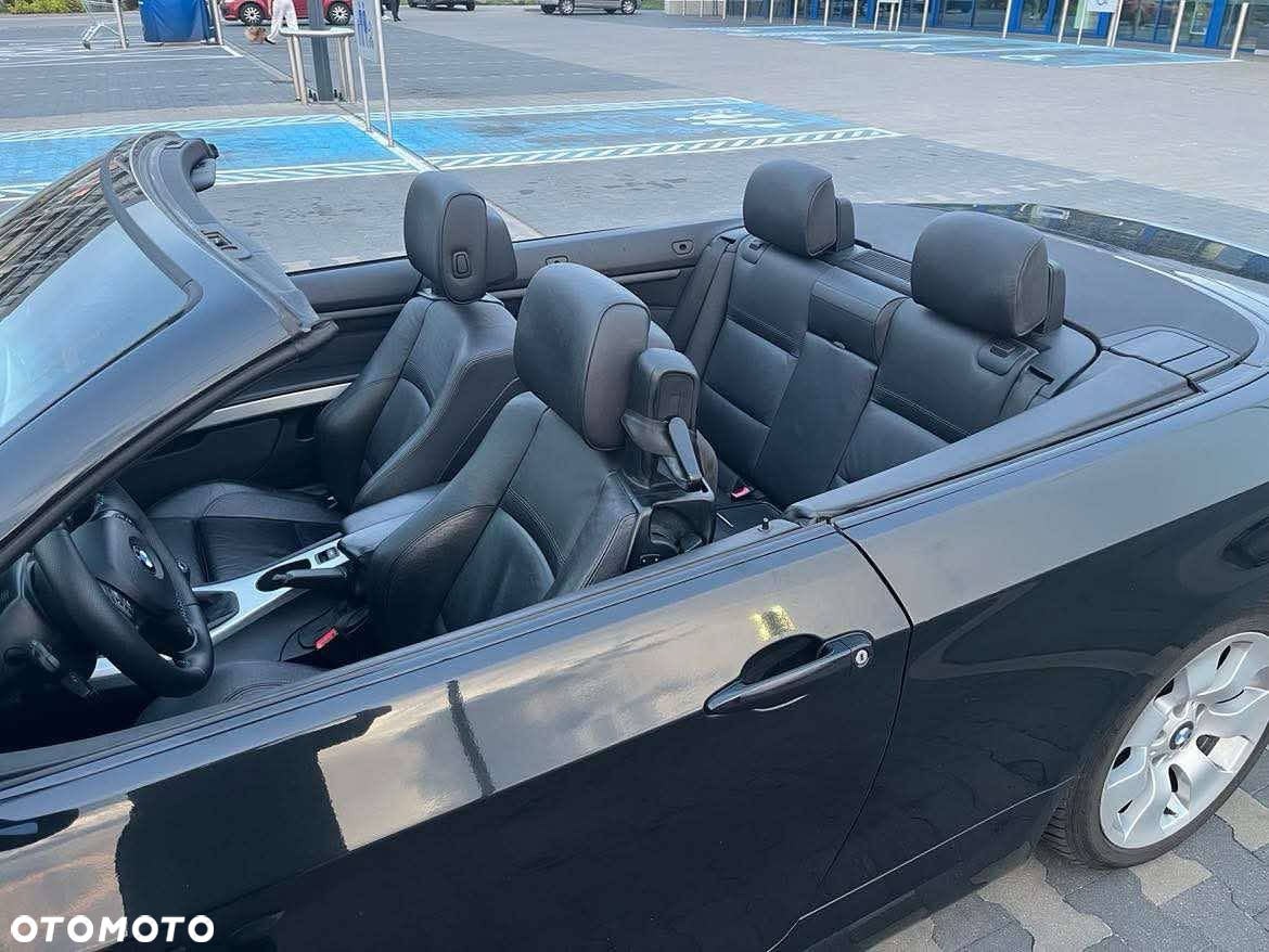 BMW Seria 3 320i - 4