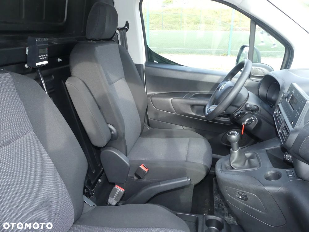 Fiat Doblo - 21