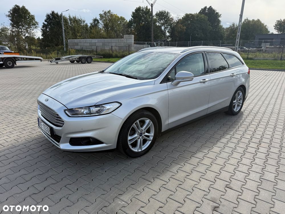 Ford Mondeo 2.0 TDCi STart-Stopp Titanium - 4