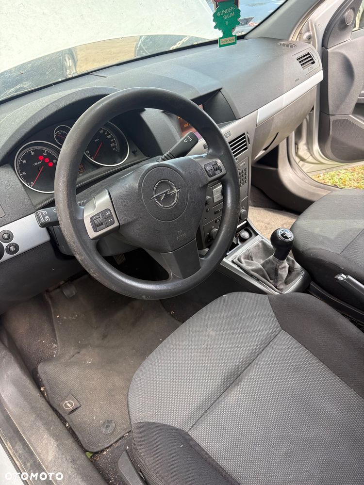 Opel Astra 1.7 CDTI Enjoy - 8