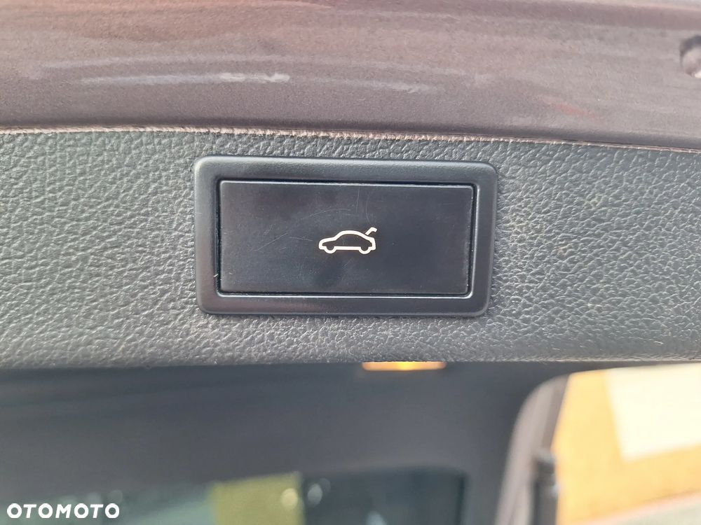 Skoda Superb 1.8 TSI Active - 27