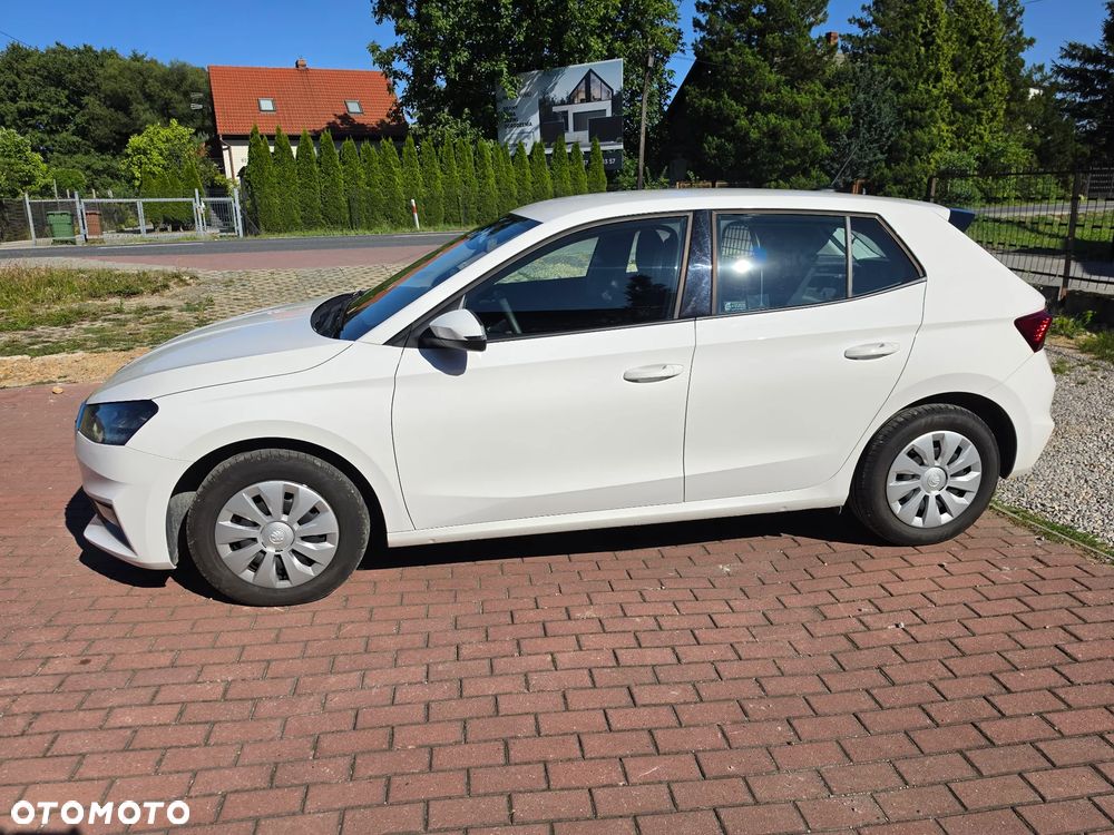 Skoda Fabia 1.0 Essence - 19