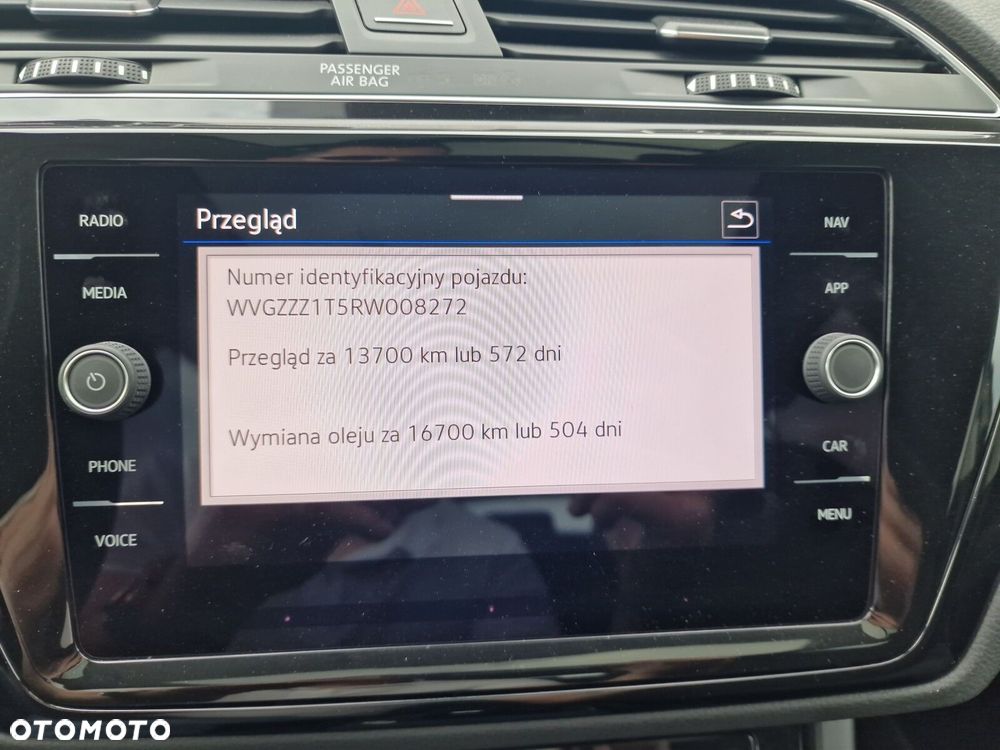 Volkswagen Touran 2.0 TDI BMT Comfortline DSG - 38