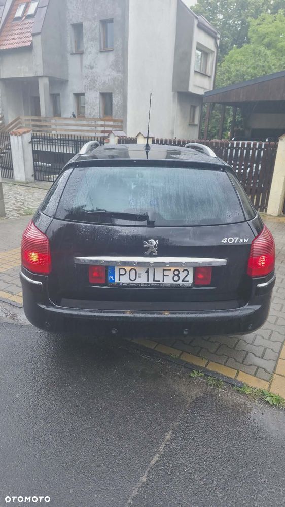 Peugeot 407 2.0 Premium Navtech - 7