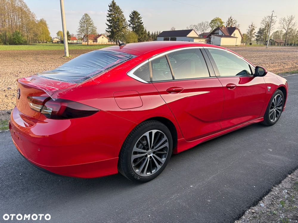 Opel Insignia 1.5 DI Turbo Exclusive - 9