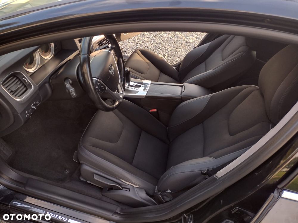 Volvo S60 D3 Geartronic Momentum - 7