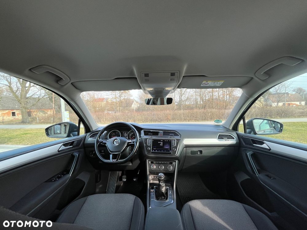 Volkswagen Tiguan 2.0 TDI BMT SCR Trendline - 23