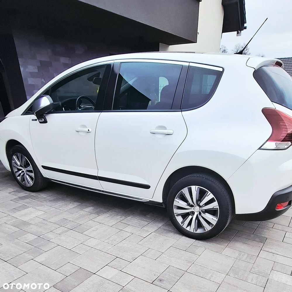 Peugeot 3008 1.2 PureTech Style - 3