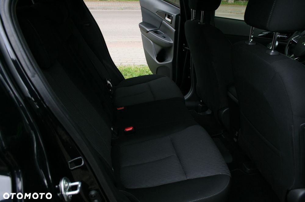 Mitsubishi Eclipse Cross 4WD Basis - 9