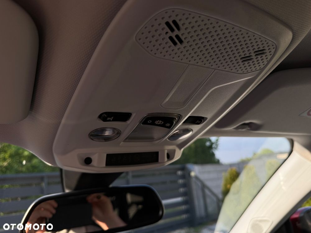 Peugeot 2008 1.2 PureTech Allure Pack S&S - 30