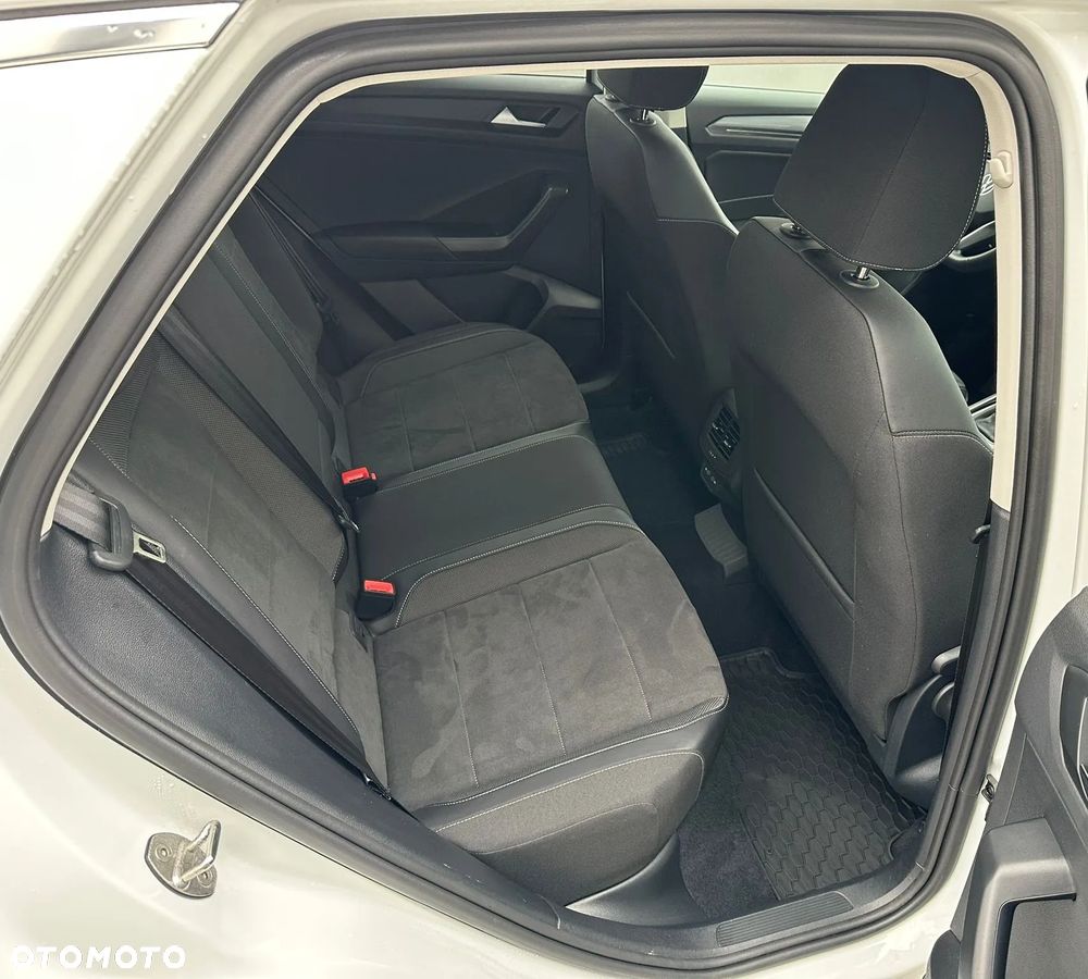 Volkswagen T-Roc 1.5 TSI Style DSG - 8